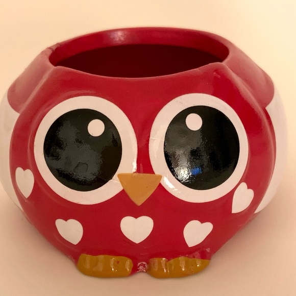 Valentine’s Day Ceramic Owl Plant Pot, Small Owl Pot, Red Owl, Owl Decor, Heart. - Picture 2 of 16